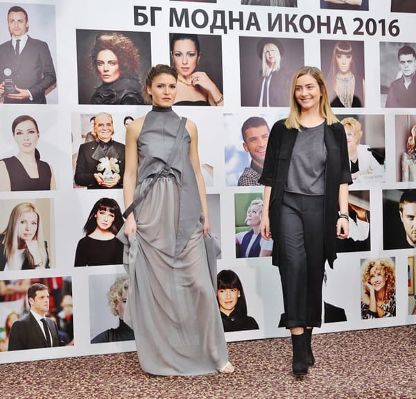 СТУДЕНТИ ПО МОДА ОТ НХА ВПЕЧАТЛИХА СЪС СВОИ ТВОРЕНИЯ НА „БГ МОДНА ИКОНА 2016“